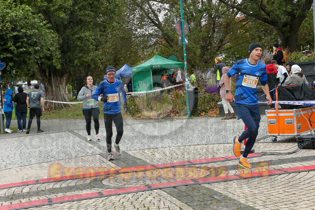 231015_1125_EX1_4028 | Sportfotografie im Rhein-Sieg Kreis, Köln, Bonn, NRW, Rheinland Pfalz, Hessen, etc. Unser Tätigkeitsfeld umfasst den Laufsport vom Volkslauf über den Marathon, Duathlon, Triathon bis zum Ultralauf wie Kölnpfad Ultra oder Schindertrail.