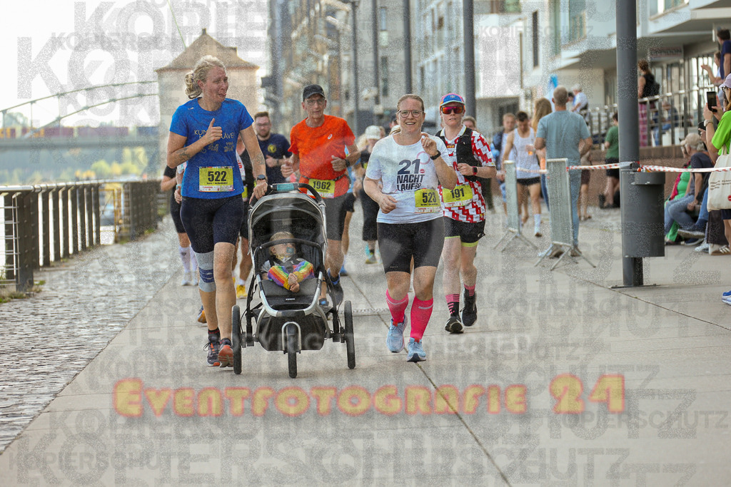 250920_1454_EX1_8131 | Sportfotografie im Rhein-Sieg Kreis, Köln, Bonn, NRW, Rheinland Pfalz, Hessen, etc. Unser Tätigkeitsfeld umfasst den Laufsport vom Volkslauf über den Marathon, Duathlon, Triathon bis zum Ultralauf wie Kölnpfad Ultra oder Schindertrail.
