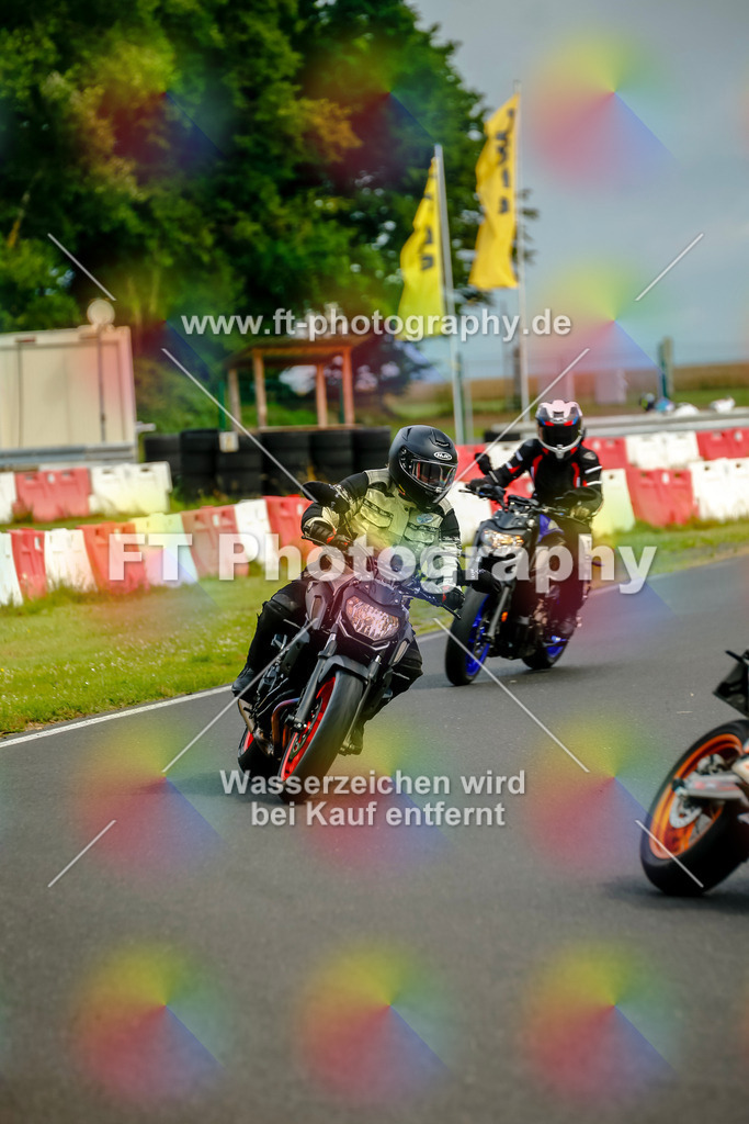 VBK-4551 | Hier findet Ihr Bilder von Touristenfahrten auf der Nürburgring Nordschleife oder von anderen Veranstaltungen die ich besucht habe. Viel Spass beim Durch Schauen 