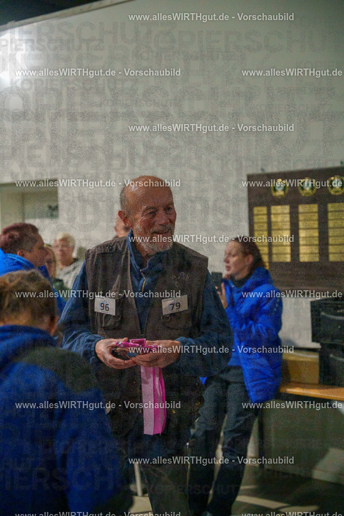 7R509251 | Professionelle Tierfotografie in Mönchengladbach von Daniel Wirth (allesWIRTHgut). Liebevolle & natürliche Bilder von Hunden & Katzen für unvergessliche Erinnerungen.