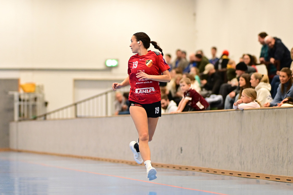 Handball I Frauen I Saison 2024-2025 I Oberliga I 13. Spieltag I TSV Ellerbek - Ahrensburger TSV | Der Sportfotograf. - Realisiert mit Pictrs.com