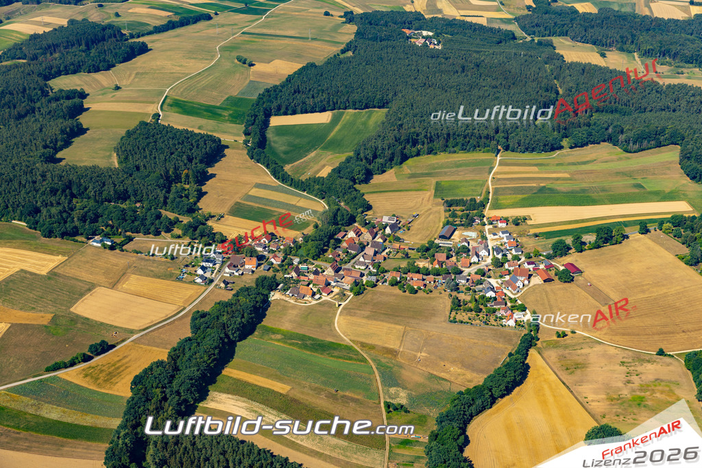 Aktuelles Luftbild von Rüblanden Ottensoos - Die Luftaufnahme wurde 2022 mittels UL-Flugzeug erstellt ( keine Drohne ) - hochauflösende Kamera-Systeme von  Canon -Beste Qualität - Für grossformatige Ausdrucke geeignet. Die Geschenkidee !