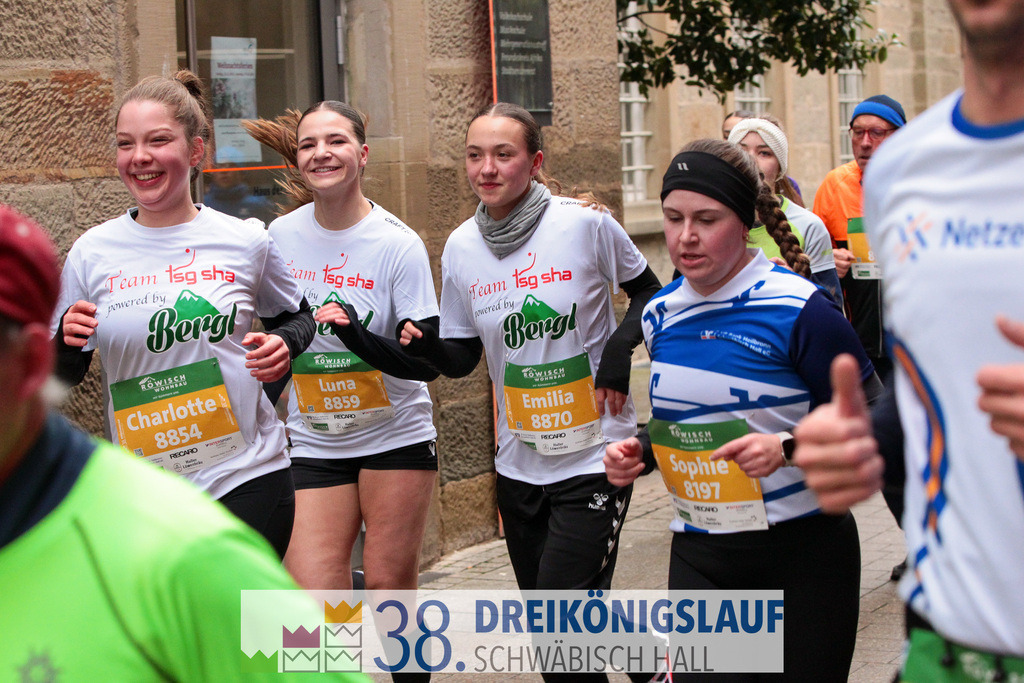 5km Roewisch Wohnbau Cup | 3 Koenigslauf 2024 5km Roewisch Wohnbau Cup - Realisiert mit Pictrs.com