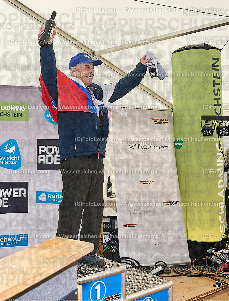_ALP3073_MASTERS-WM_Reiteralm_SiegerB-GS | FISWORLD CHAMPIONSHIPSMASTERS ALPINE SKIING, 23. – 28. MÄRZ 2026 - REITERALM | STMK | AUT.   Veranstaltet vom Masters-Referat des Deutschen Skiverbandes (DSV). Durchführende Organisation: WSV Pichl-Reiteralm, unterstütutzt von den Bergbahnen REITERALM bei Schladming und SKI AUSTRIA.                            Disziplinen:  Super-G, GiantSlalom, Slalom.                                                 Kategorien:  A (Herrn 30-59 Jahre), B (Herrn ab 60 Jahre), C (Damen 30-59 Jahre), D (Damen ab 60 Jahre).                Rennstrecken:   Gasselhöhe und Muldenliftpiste auf der Reiteralm.