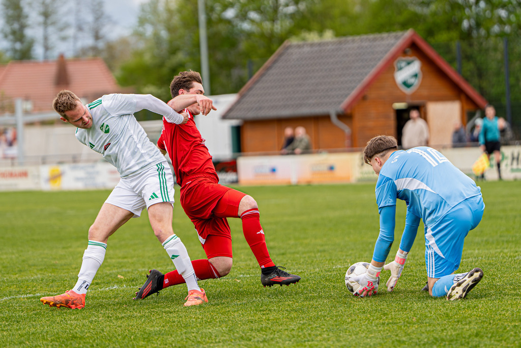 Fußball I Herren I Saison 2025-2026 I Bezirksliga Weser-Ems 4 I 28. Spieltag I GW Brockdorf - RW Damme I 04882 | jns.sportfotos - Realisiert mit Pictrs.com