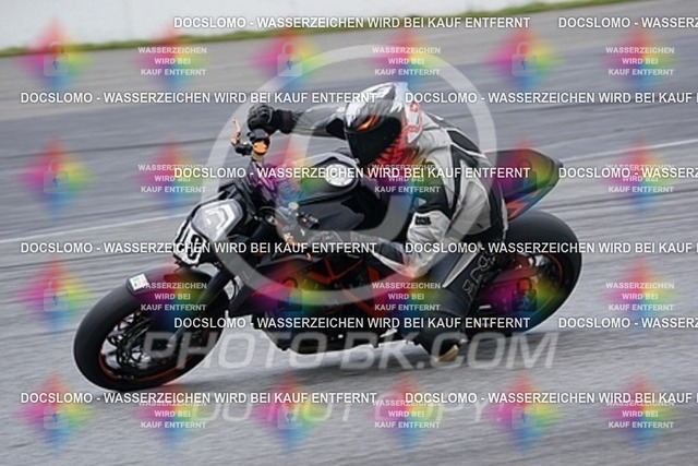 2023_05_01_PBK_23539 | Sportfotografie; SlowMotion; Video; Rennstrecke; Hafeneger; RSE; Speer; Trackday; Motorsportarena; Hockenheimring; Brno; Most; Barcelona; Valencia, Benny; Kaetzmer;