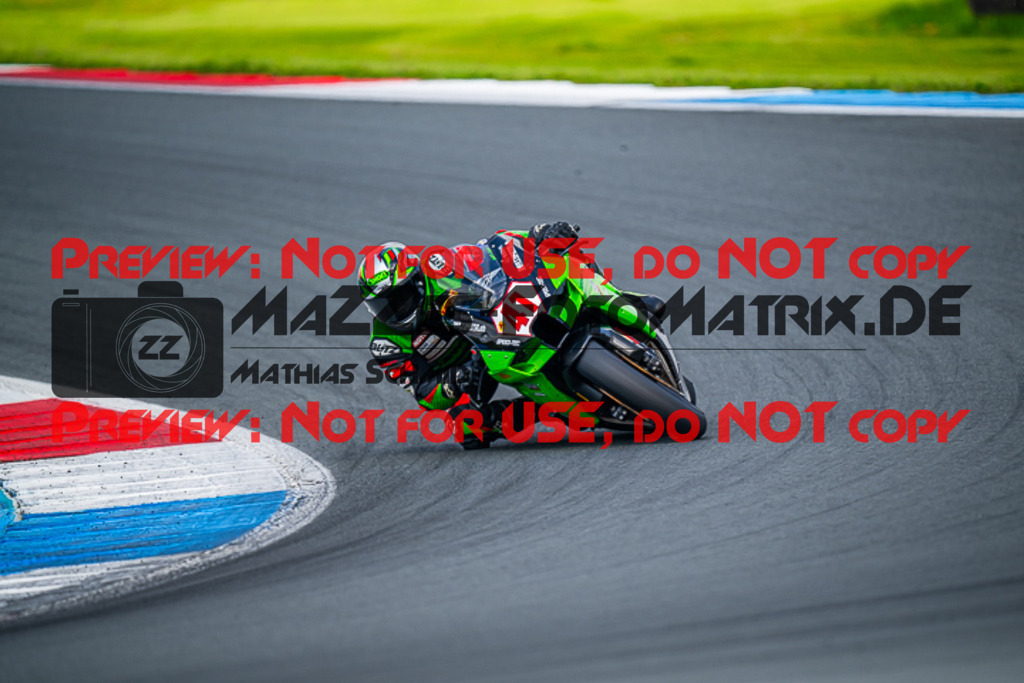 MaZZes_Fotomatrix_20230818_6007705_6712 | PRO SUPERSTOCK