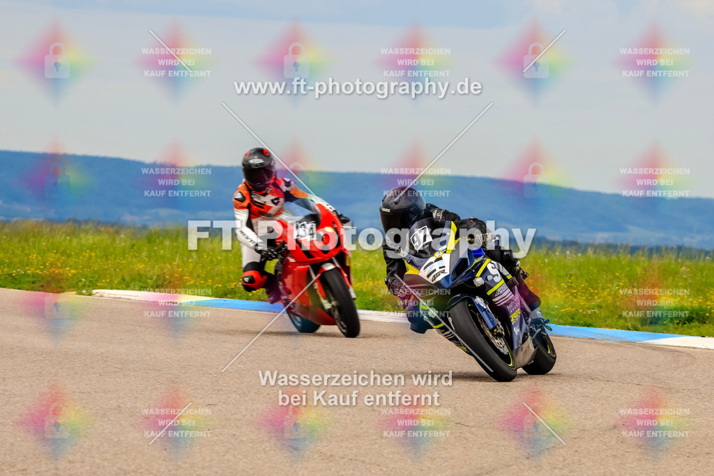 MotoTeam-2477 | Hier findet Ihr Bilder von Touristenfahrten auf der Nürburgring Nordschleife oder von anderen Veranstaltungen die ich besucht habe. Viel Spass beim Durch Schauen 