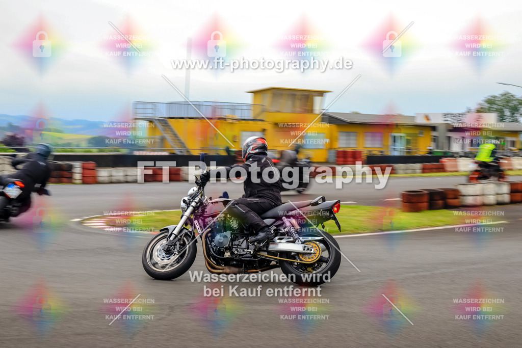 OBK-5596 | Hier findet Ihr Bilder von Touristenfahrten auf der Nürburgring Nordschleife oder von anderen Veranstaltungen die ich besucht habe. Viel Spass beim Durch Schauen 