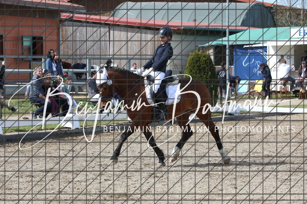 AZ2A3310 | Benjamin Bartmann Photomoments