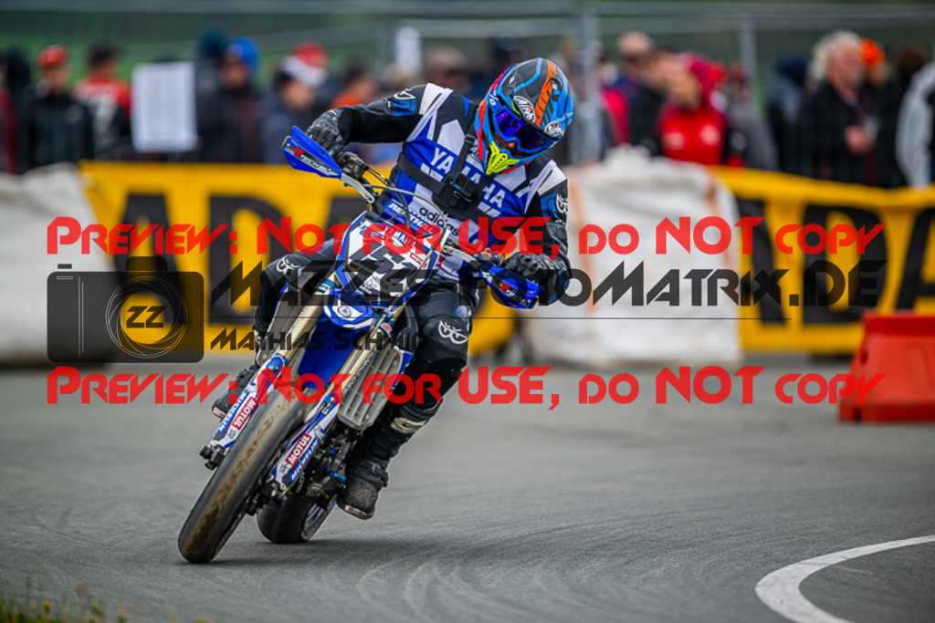 MaZZes_FotoMatrix_230507_2022 | S4