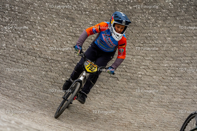 BayBMX2026-05633 | Fotogalerie von Thomas Dettweiler mit Eventbildern und lizenzfreien Fotos. Perfekt als Wandbild, für Büro, Website oder private Nutzung. - Realisiert mit Pictrs.com