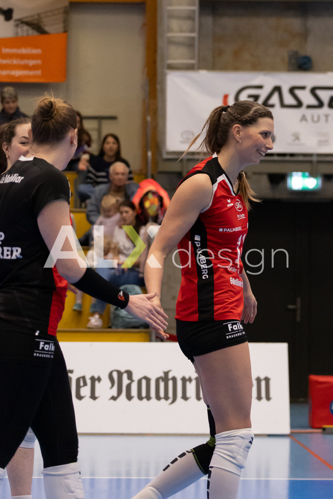 Volleyball I Frauen I Saison 2025-2026 I Volleyball NLA | Women I 1/4 Finals I VC Kanti Schaffhausen - BIWI Volleyball Franches-Montagnes I 21.02.2026 | 11 Kateřina Holásková (CZ) (VC Kanti Schaffhausen) – Mitte - Realisiert mit Pictrs.com