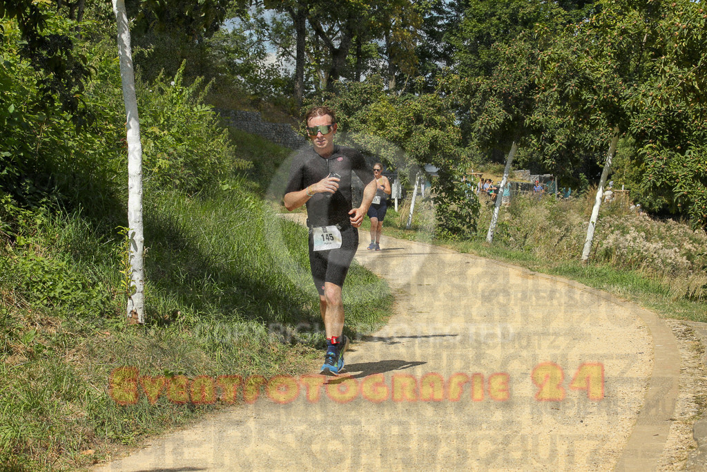 250824_1242_EX1_0276 | Sportfotografie im Rhein-Sieg Kreis, Köln, Bonn, NRW, Rheinland Pfalz, Hessen, etc. Unser Tätigkeitsfeld umfasst den Laufsport vom Volkslauf über den Marathon, Duathlon, Triathon bis zum Ultralauf wie Kölnpfad Ultra oder Schindertrail.