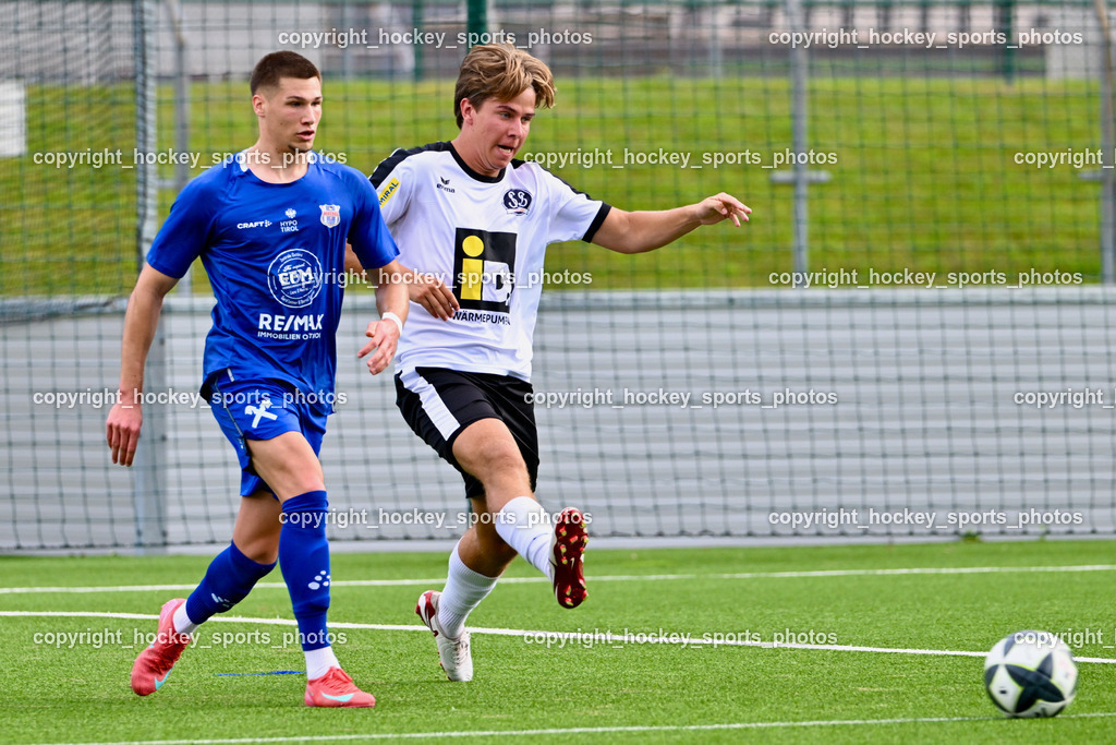 SV Spittal vs. UNION Matrei | #17 Enrico Sebastian Schubert UNION Matrei, #16 Christoph Tischner SV Spittal, SV Spittal vs. UNION Matrei, SV Spittal vs. UNION Matrei am 17.08.2025 in Spittal an der Drau (Goldeck Stadion), Austria, (Photo by Bernd Stefan)