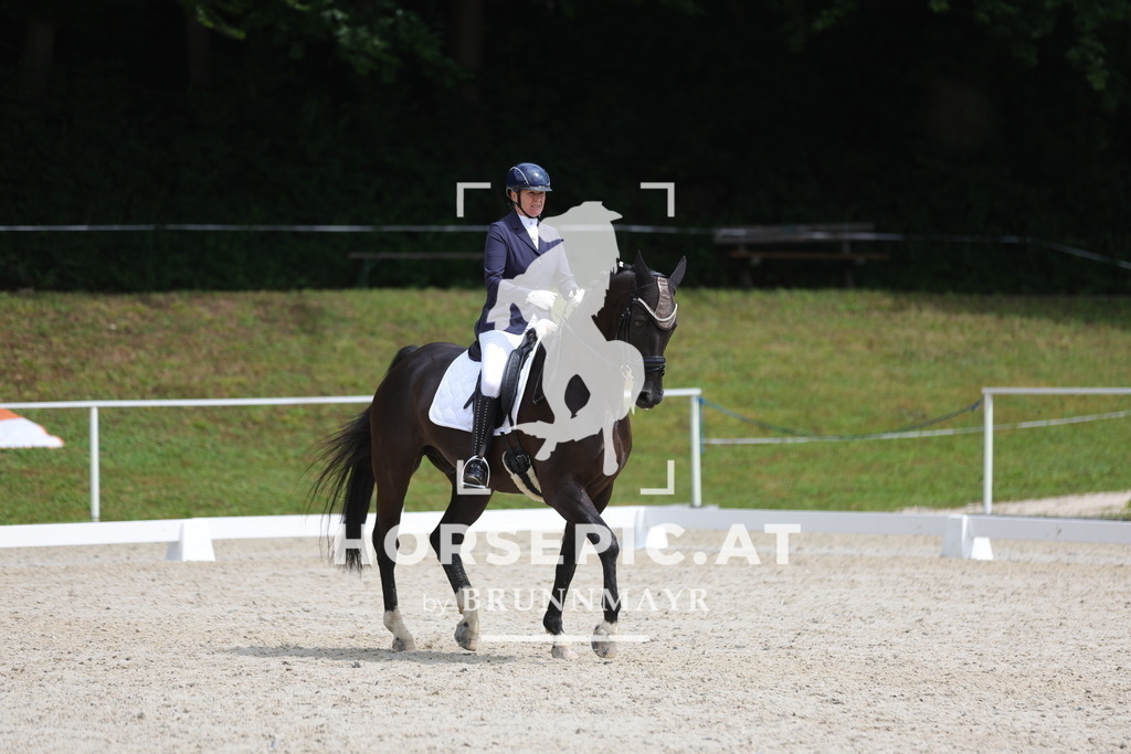 0P6A3988 | Willkommen bei Brunnmayr - Design & Fotografie – Ihrem Spezialisten für Reitturniere und Pferdeveranstaltungen in Oberösterreich, Salzburg und Bayern! Seit über 17 Jahren sind wir leidenschaftlich dabei.