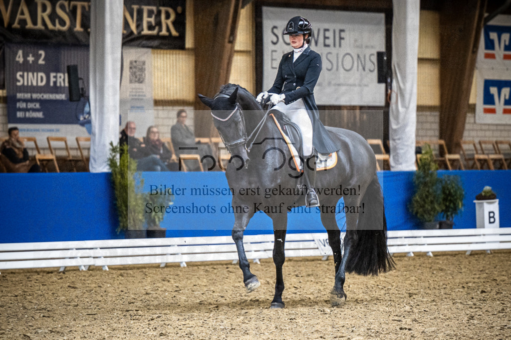 DOS_2371 | Entdecke hochwertige Reitturnierfotos von Foto Oger. Professionell, emotional und authentisch – jetzt Lieblingsmomente im Shop bestellen.Deutschlandweite Turnierfotografie. - Realisiert mit Pictrs.com