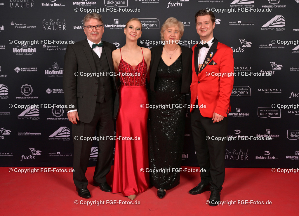 20250209-fge-hofball-0566 | Hofball der FGE am 09.02.2025 im Alten Stadttheater in Eichstätt. - Realisiert mit Pictrs.com