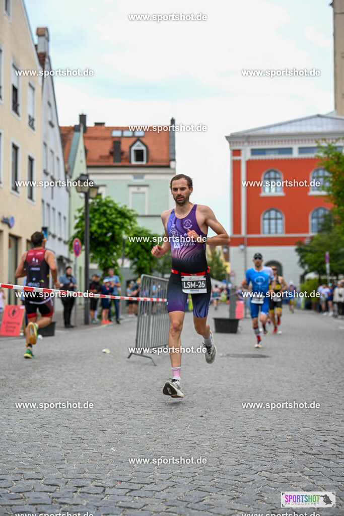 SZI_5750 | Stadttriathlon Erding 2025. #yourpictrs #sportshot_your_pictrs @Sportshotphotography #stadttriathlonerding Copyright: www.sportshot.de