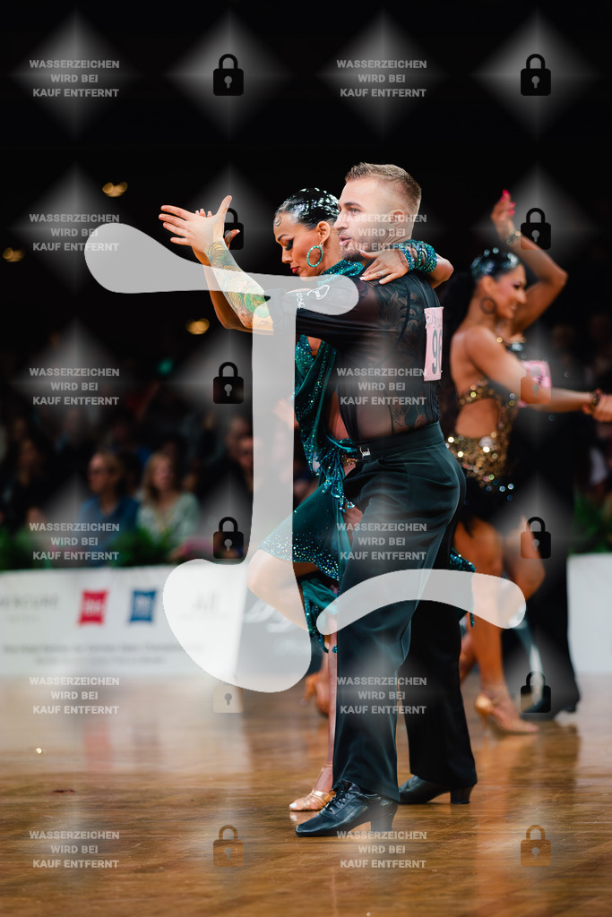 GOC 2025 - WDSF GrandSlam Latin 4th (96) Ionut Alexandru Miculescu _ Andra Pacurar (Romania)-2025-08-23-2492 | Webshop for digital downloads and prints of dance sport, event & show photographer Julian Link - Realisiert mit Pictrs.com