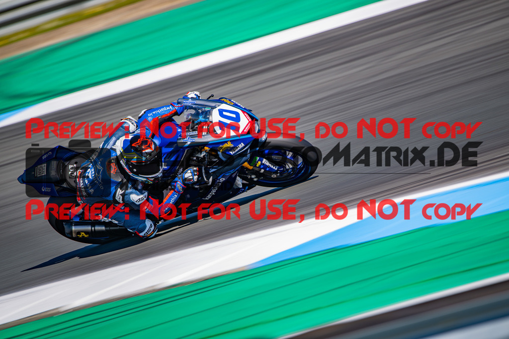 MaZZes_Fotomatrix-220422-95005 | Fotograf Mathias Schmid
Sportfotograf,
Eventfotograf,
Hochzeitsfotograf,
Portraitfotograf