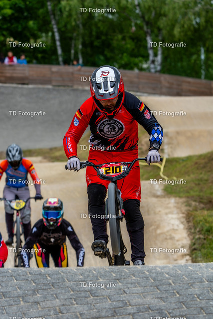 BayBMX2026-06225 | Fotogalerie von Thomas Dettweiler mit Eventbildern und lizenzfreien Fotos. Perfekt als Wandbild, für Büro, Website oder private Nutzung. - Realisiert mit Pictrs.com