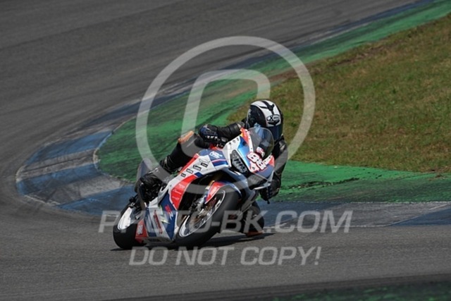 2024_06_27_PBK_12860 | Sportfotografie; SlowMotion; Video; Rennstrecke; Hafeneger; Speer; Racing; RSE; BMW; CBO; Trackday; Motorsportarena; Hockenheimring; Brno; Most; Barcelona; Valencia