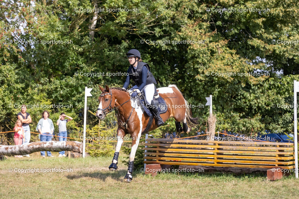 250830-25VW6729-2 | Sportfoto SH - Realisiert mit Pictrs.com