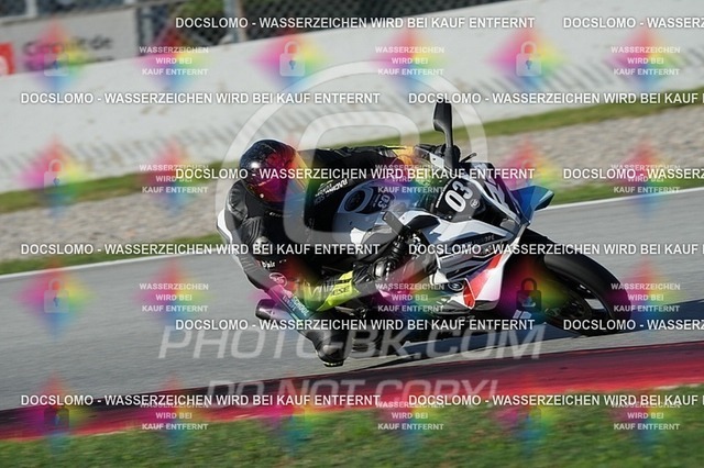 2025_10_22_PBK_21557 | Sportfotografie; SlowMotion; Video; Rennstrecke; Hafeneger; Speer; Racing; RSE; BMW; CBO; Trackday; Motorsportarena; Hockenheimring; Brno; Most; Barcelona; Valencia