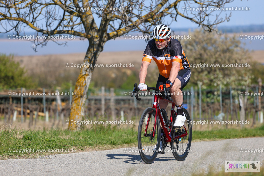 IMG_9931 | @sportshot_your_pictrs #yourpictures#roadtowm2029 #nrm #neusiedlerseeradmarathon #neusiedlersee #neusiedlerseetourismus #burgenland #mörbisch #nrm26 #burgenlandtourismus #voglundco #poweredbyburgenlandtourismus #radsport #rad #marathon #ucigranfondo #visitburgenland #ucigranfondoworldseries