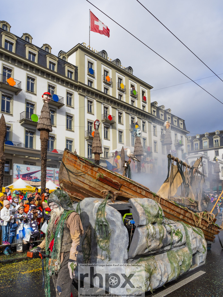 Fritschi-Umzug Luzern 2026 | Foto-Standort: Schweizerhof Luzern - Realisiert mit Pictrs.com