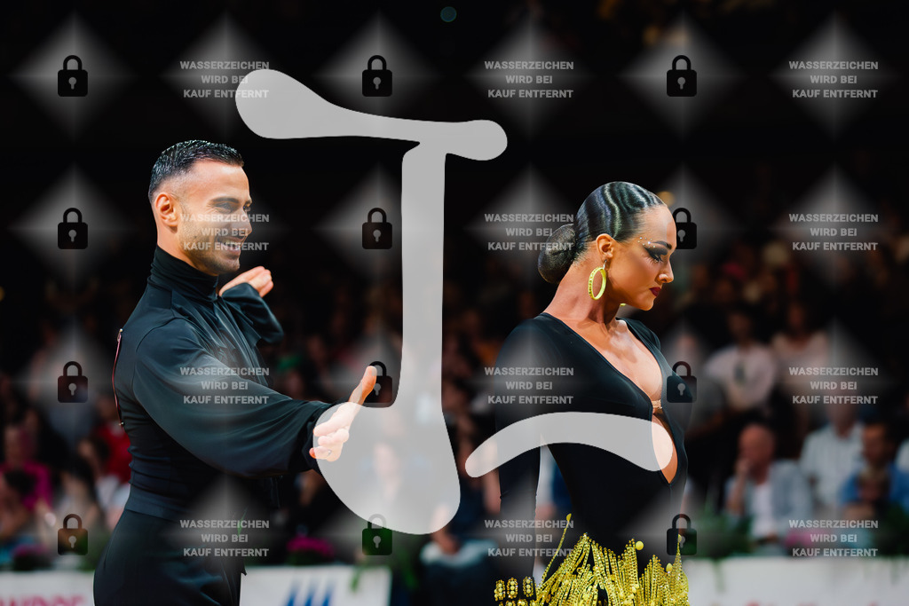 GOC 2025 - WDSF GrandSlam Latin 35-38th (208) Philip Andraus _ Ekaterina Tsvetkova (Germany)-2025-08-23-1896 | Webshop for digital downloads and prints of dance sport, event & show photographer Julian Link - Realisiert mit Pictrs.com