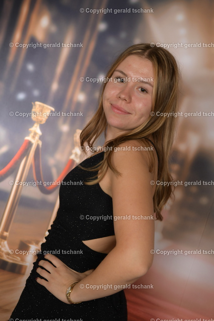 MT1_4764 | Wählen Sie hier bitte Ihr bestes Foto aus, mit diesem Bild wird Ihr Set produziert. Sollten Sie kein Bild wählen oder mehrere suchen wir das Beste aus!