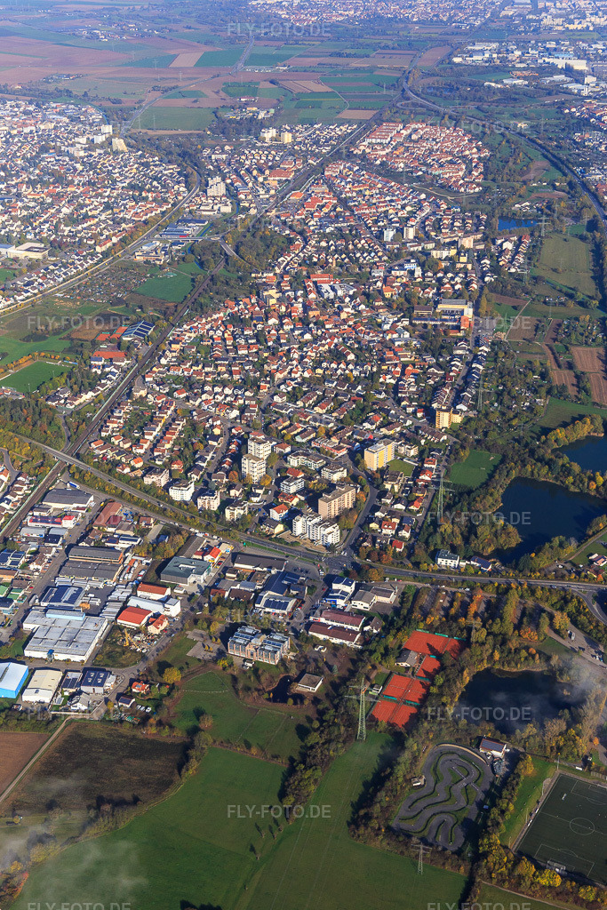 Luftbild: Ortsansicht von Süden im Ortsteil Sankt Ilgen in Leimen im Bundesland Baden-Württemberg in Deutschland. Foto: IMG_104136.jpg vom 31.10.2017 durch Werner Riehm/FLY-FOTO.de