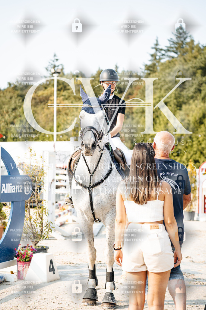 CK704457 | Turnierfotografie Pferdefotografie Trier Rheinland-Pfalz Pferdesport Reitsport Tierfotografie Sportfotografie Pferdevideo Pferdevideografie Equestrianvideography equestrianphotography  - Realisiert mit Pictrs.com