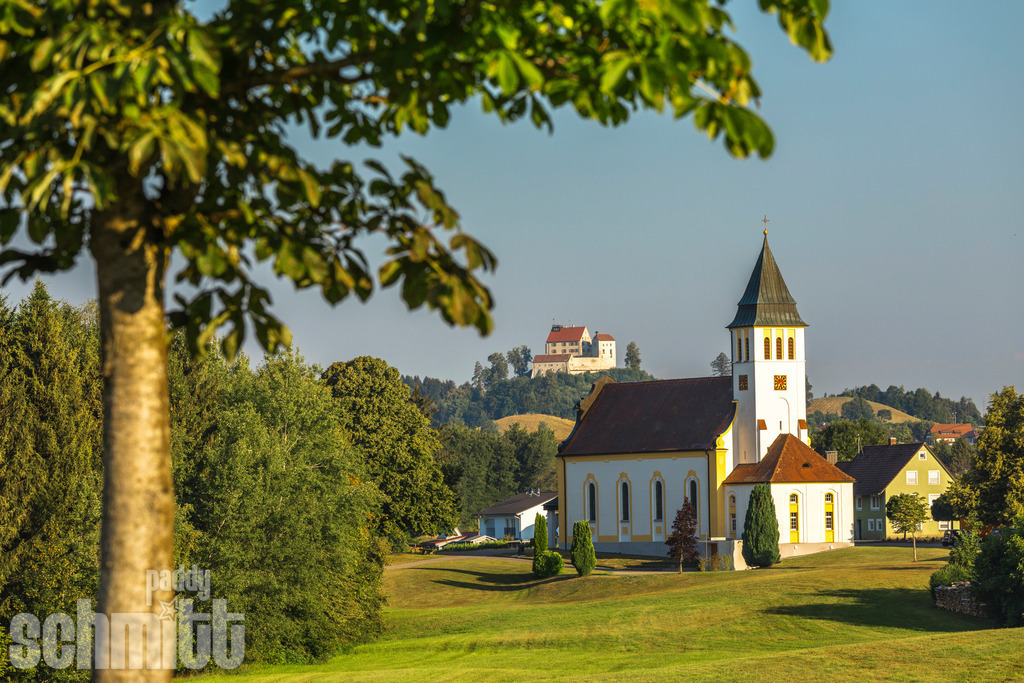 PS-Waldburg-2026-01 | Entdecke die größte Bildgalerie der Region mit Fotografien aus dem Allgäu, der Bodenseeregion, Oberschwaben, dem Donautal und der Schwäbischen Alb. Landschaften, Luftaufnahmen und Reisefotografie als Wandbild und Fotokunst. - Realisiert mit Pictrs.com