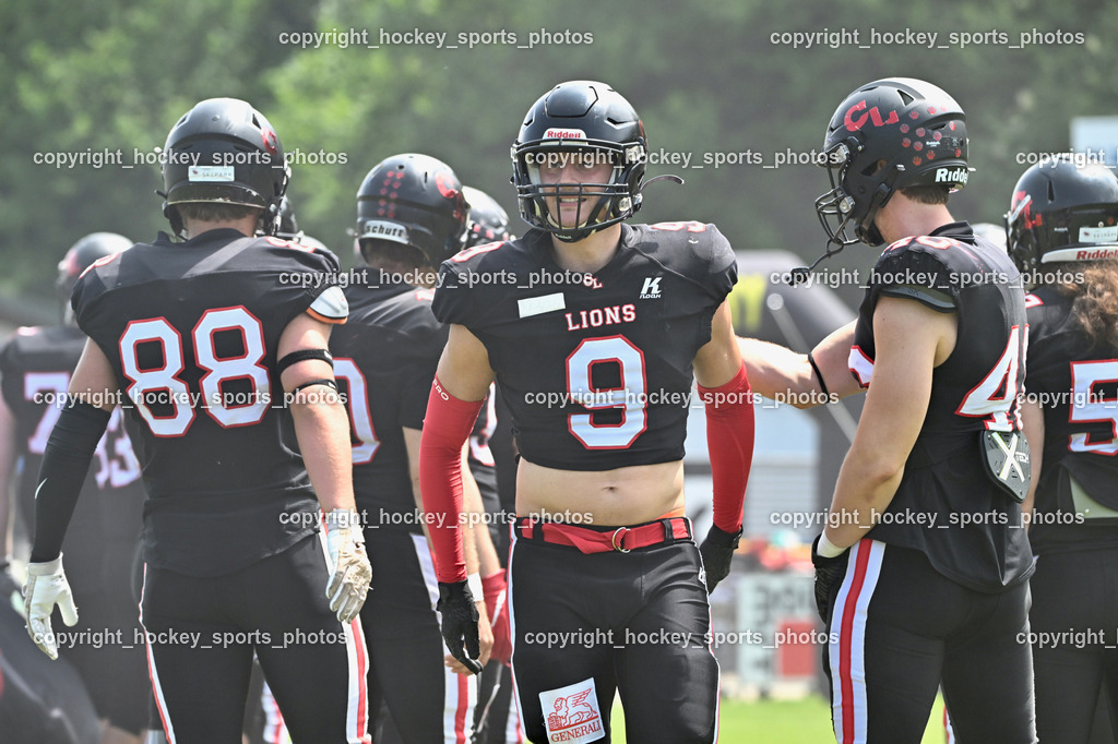 Carinthian Lions vs. Cineplexx Blue Devils | #9 Donesch Mathias Carinthian Lion, Carinthian Lions vs. Cineplexx Blue Devils, Carinthian Lions vs. Cineplexx Blue Devils am 09.06.2025 in Klagenfurt (ASV Sportplatz), Austria, (Photo by Bernd Stefan)