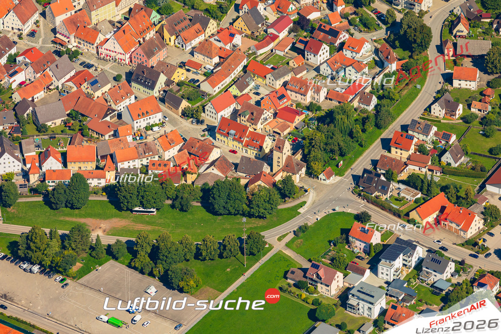 Luftaufnahme von  Greding - Die Luftaufnahme wurde 2025 vom UL-Flugzeug heraus erstellt ( keine Drohne ) - Hochauflösende Luftaufnahme - für professionelle Ausdrucke geeignet. Die Geschenkidee !Mit Lizenz und Bildrechte bestellbar
