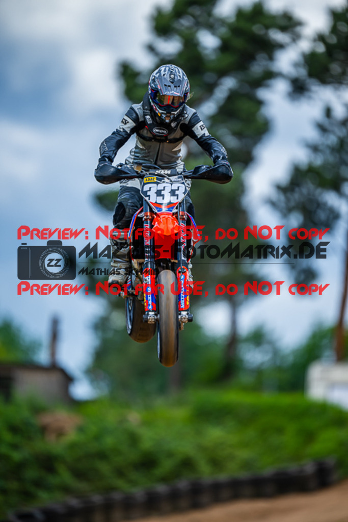 MaZZes_FotoMatrix_220528_6233 | Fotograf Mathias Schmid
Sportfotograf,
Eventfotograf,
Hochzeitsfotograf,
Portraitfotograf