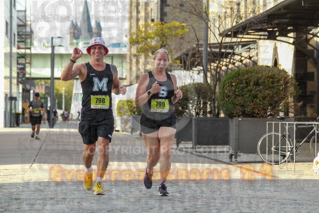 250920_1542_EV4_9488 | Sportfotografie im Rhein-Sieg Kreis, Köln, Bonn, NRW, Rheinland Pfalz, Hessen, etc. Unser Tätigkeitsfeld umfasst den Laufsport vom Volkslauf über den Marathon, Duathlon, Triathon bis zum Ultralauf wie Kölnpfad Ultra oder Schindertrail.