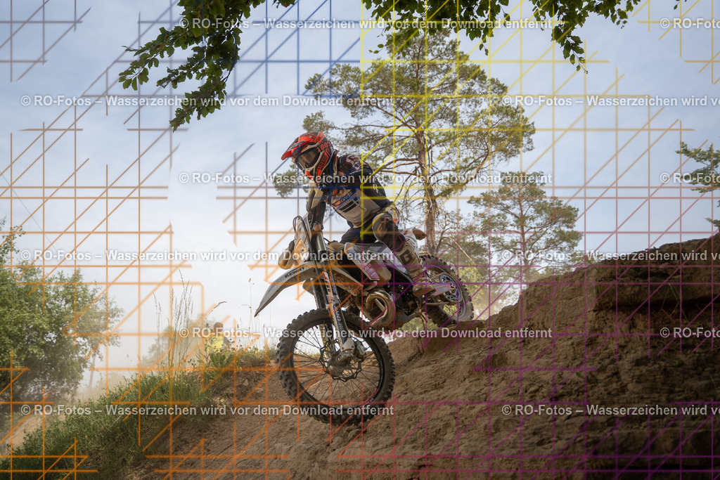 Niederwürzbach 2 Lauf-627 | Sportfotografie von RO-Fotos: Motorsport, Motocross, Enduro, Laufveranstaltungen und Triathlon. Professionelle Fotos von Sportlern und Events. - Realisiert mit Pictrs.com