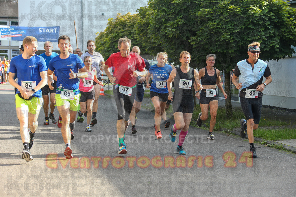 230804_1803_EX1_3619 | Sportfotografie im Rhein-Sieg Kreis, Köln, Bonn, NRW, Rheinland Pfalz, Hessen, etc. Unser Tätigkeitsfeld umfasst den Laufsport vom Volkslauf über den Marathon, Duathlon, Triathon bis zum Ultralauf wie Kölnpfad Ultra oder Schindertrail.