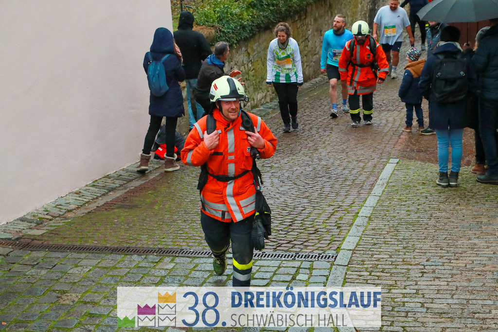 5km Roewisch Wohnbau Cup | 3 Koenigslauf 2024 5km Roewisch Wohnbau Cup - Realisiert mit Pictrs.com