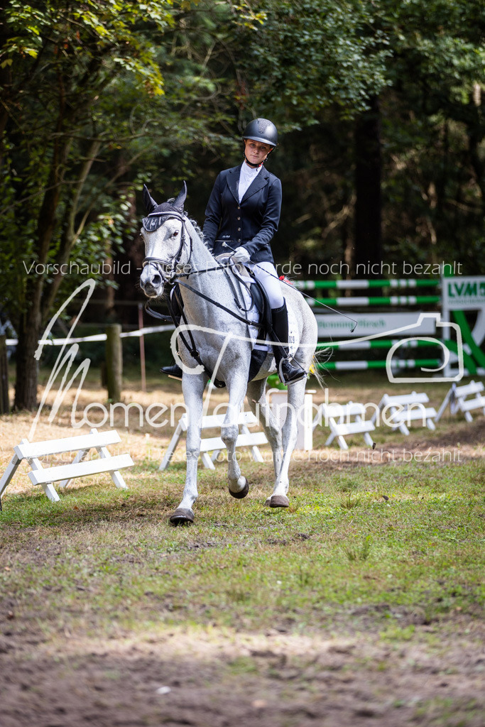 HB-Reiter-WB-007 | MomenTaufnahmen Pferdesportfotos