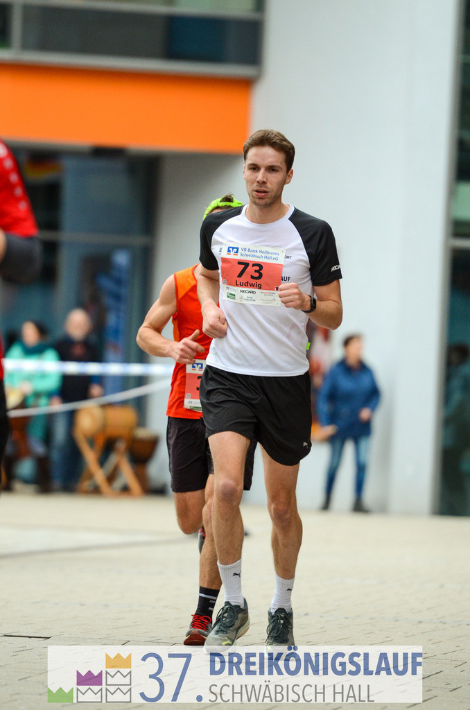 VR Bank Hauptlauf 10000m | 3 Koenigslauf 2023 - Realisiert mit Pictrs.com