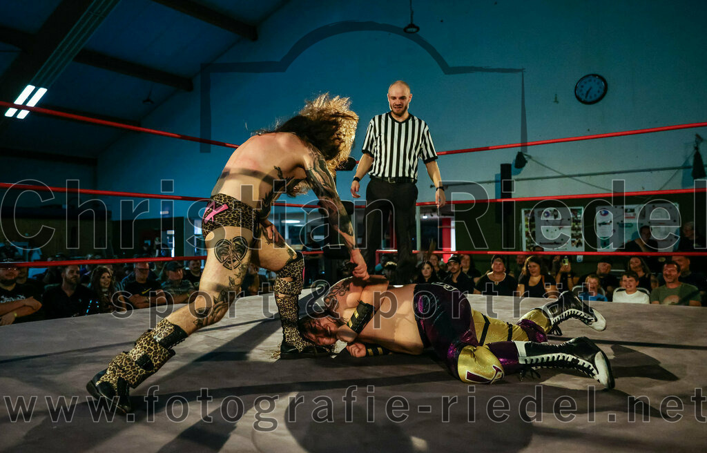 2023-08-12_066_EWS_Wrestling_ERDING | Erding, Deutschland, 12.08.2023:
Wrestling, Saison 2023, EWS Wrestling ERDING

Foto: Christian Riedel / fotografie-riedel.net