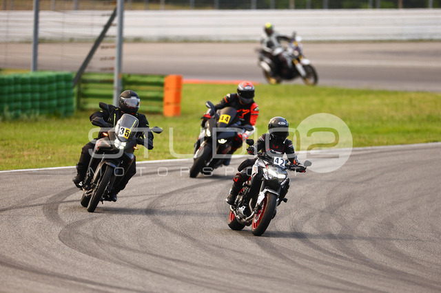 0042-240609_HR-032_42 | Deine Full-Service-Agentur für ✔️Videoproduktionen und ✔️Motorsportfotografie Jetzt Angebot anfragen!