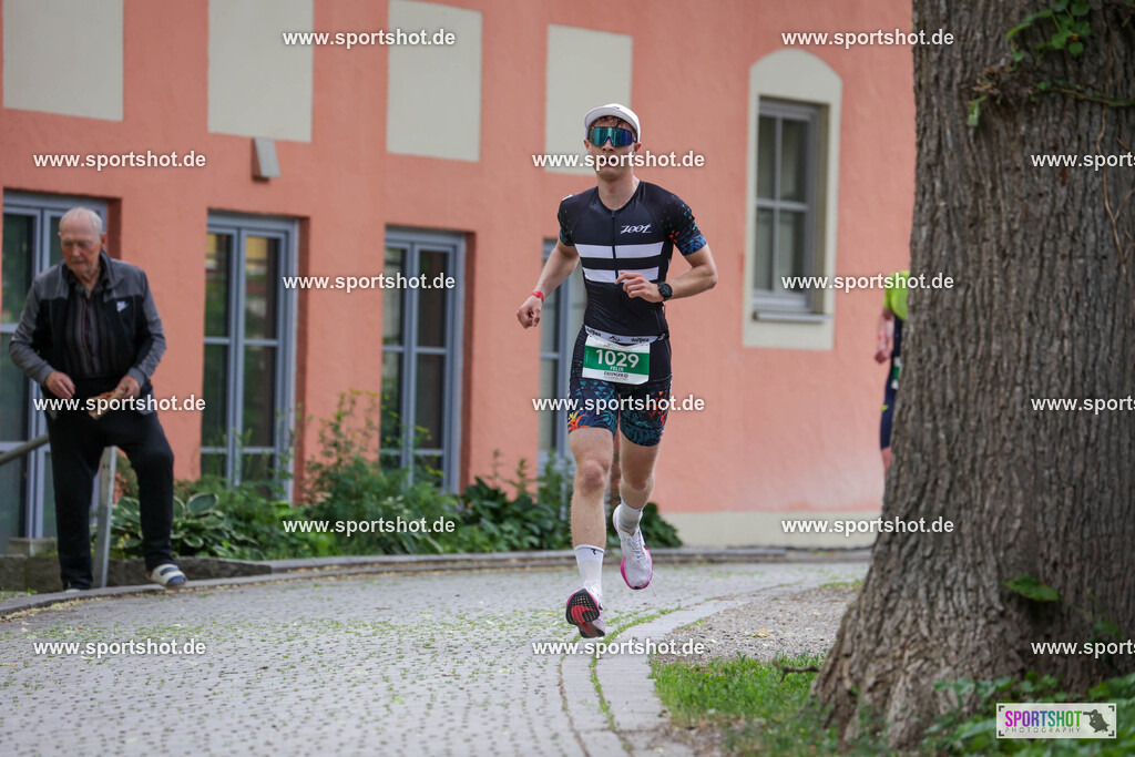 KSZ_3927 | Stadttriathlon Erding 2025. #yourpictrs #sportshot_your_pictrs @Sportshotphotography #stadttriathlonerding Copyright: www.sportshot.de