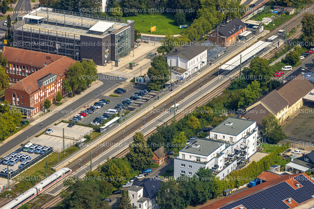 Kamen230900832 | Luftbild, Bahnhof und Bahnsteig, Kamen, Ruhrgebiet, Nordrhein-Westfalen, Deutschland