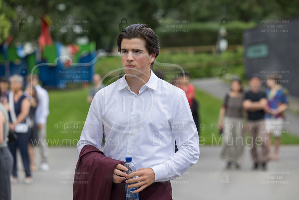 FeusiDiplomfeier_R6OO2887 | Brigitte Münger / bmsportphotography - Realisiert mit Pictrs.com